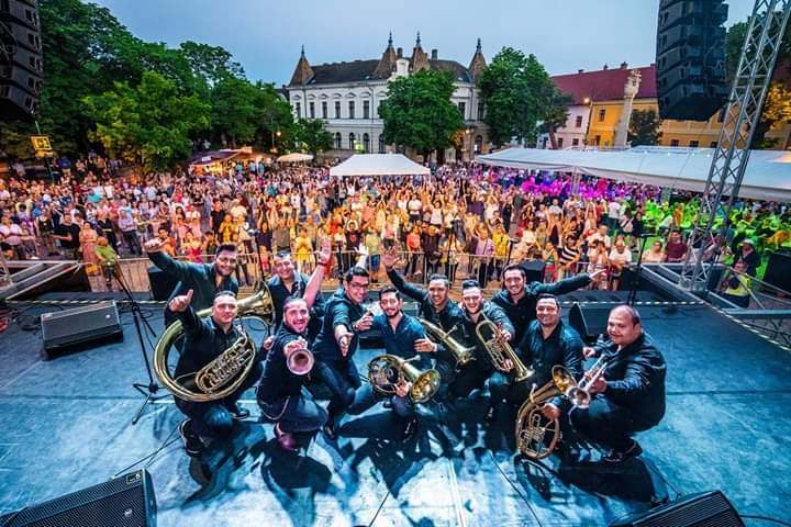 Trubački orkestar Kobre i Boban Marković